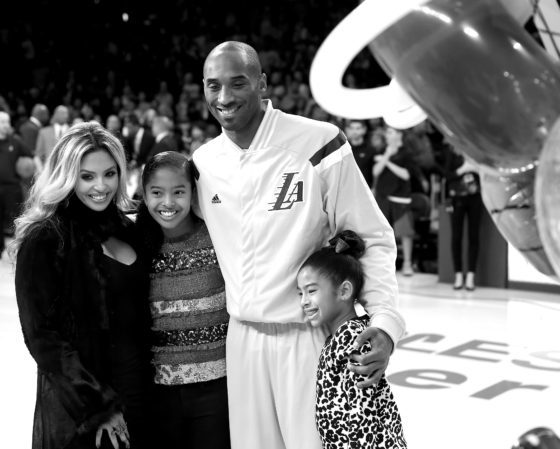«Необходима сильная опора»: рассказываем о состоянии жены погибшего Коби Брайанта