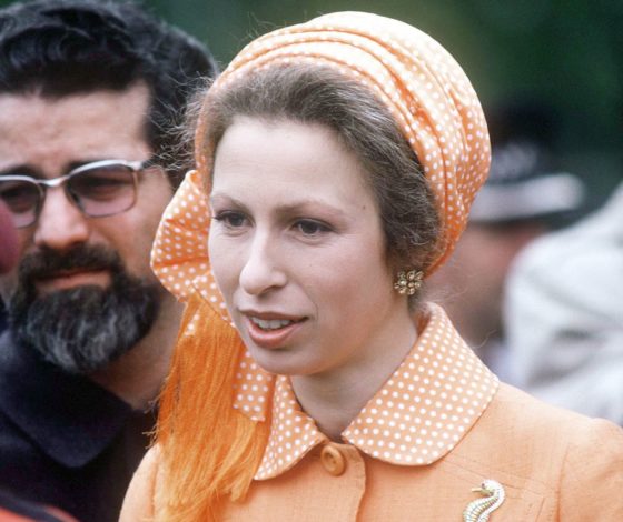 Дрессировщика принцессы Анны обвиняют в убийстве жены