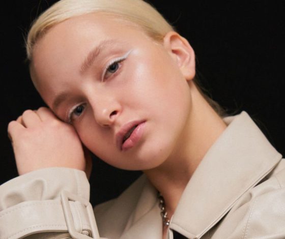 Эксклюзив PEOPLETALK: 17-летняя Туся из деревни о миллионном блоге, заработке и анорексии