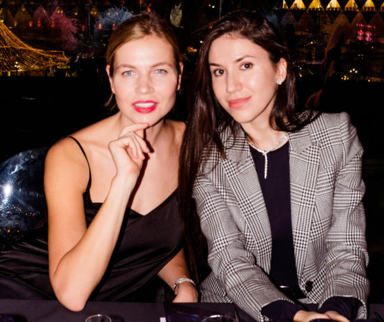 В Москве прошел ужин-перформанс «Влюбленный заяц»