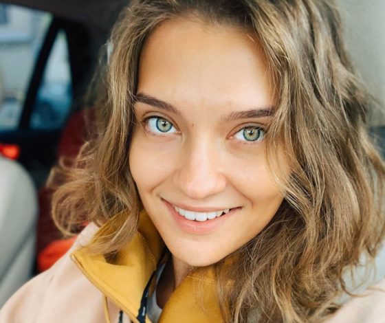 Актриса Анна Назарова об упражнении «Вакуум», которое помогло ей похудеть после родов