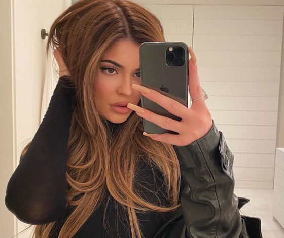 Топ самых ярких преображений Кайли Дженнер