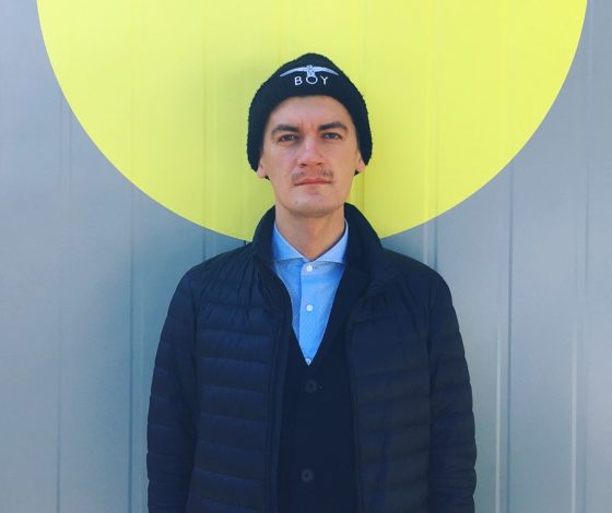 В день рождения Александра Гудкова: собрали звёзд с самыми смешными усами