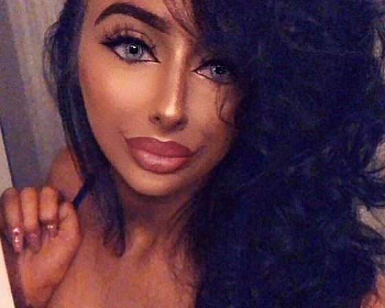 Англичанку заблокировали в Tinder из-за внешности