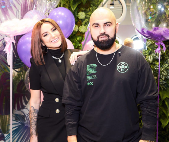 «Не все герои носят плащи»: Artik & Asti, Jony и другие звезды записали гимн врачам. Все средства от прослушиваний направят на помощь медикам