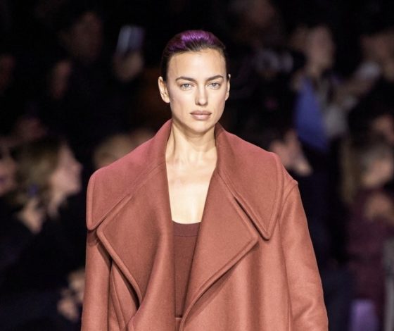 Ирина Шейк на показе Boss в Милане