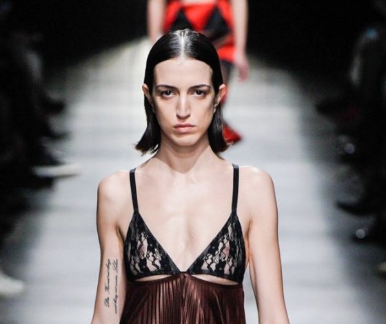 Показ Christopher Kane на Неделе моды в Лондоне