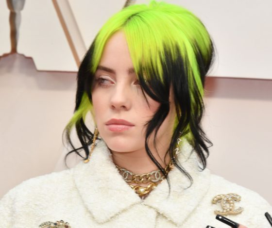 Билли Айлиш в Chanel на красной дорожке «Оскара»