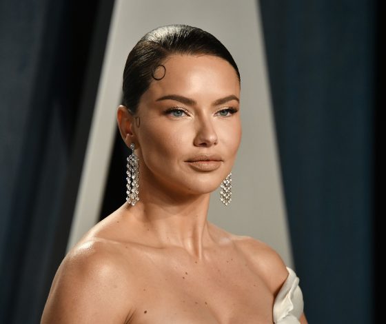 Эмили Ратаковски, Адриана Лима, Ким Кардашьян и другие на afterparty Vanity Fair Oscar