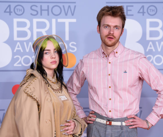 Больше 200 тысяч просмотров: брат Билли Айлиш выпустил новый клип