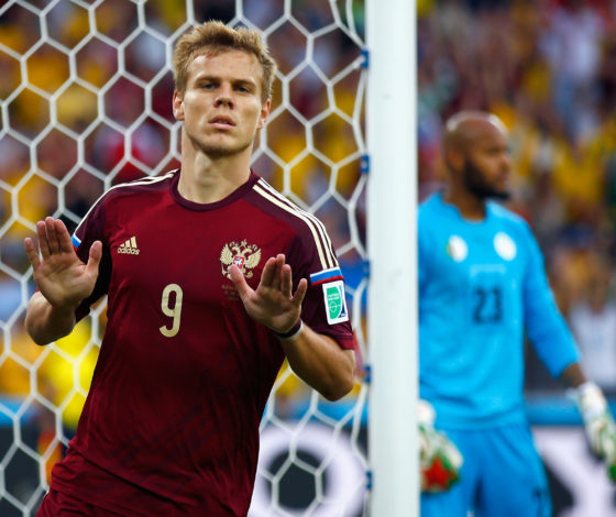 «Сил хватило только на две комнаты»: Кержаков и Кокорин рассказали, чем занимаются на карантине