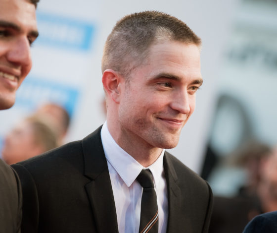 Роберт Паттинсон — «самый красивый мужчина в мире»: топ его самых крутых фотографий