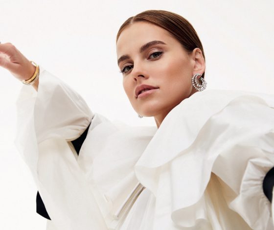 Эксклюзив PEOPLETALK. Звездный блиц к проекту #НеделяЖенщин: Даша Клюкина о боязни акул, самой дорогой вещи в гардеробе и неуместных вопросах