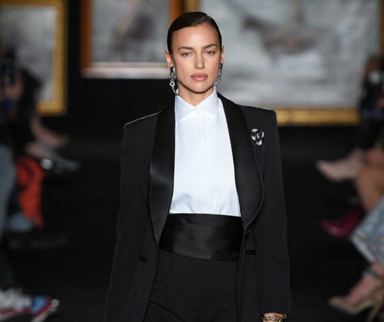 Ирина Шейк на показе Etro в Милане