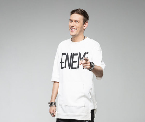 Джентльменский блиц: актер шоу «Импровизация» на ТНТ Антон Шастун о свиданиях, флирте и правильном ответе на вопрос: «Я не толстая?»