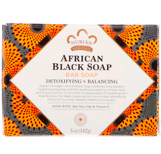 Африканское черное кусковое мыло. Оно предназначено для борьбы с высыпаниями. Но после него кожа становится чувствительной и хрупкой.