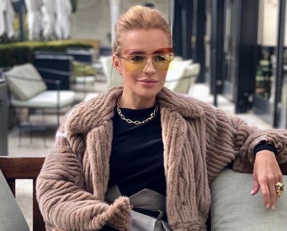 Где купить: джинсы, как у Виктории Шеляговой