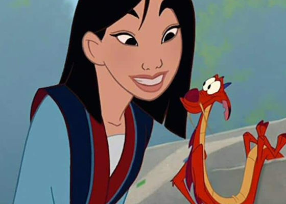 «Самая молодая — Белоснежка, самая успешная — Мулан»: в Сети сравнили возраст и достижения принцесс Disney