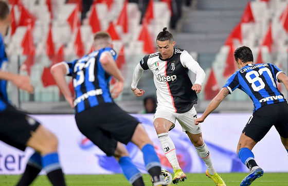 Из-за коронавируса: Роналду сыграл свой 1000-й матч без зрителей