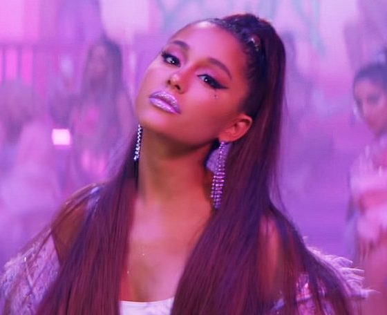 Ник Джонас, Белла Торн, Арианда Гранде: топ звездных аккаунтов в TikTok