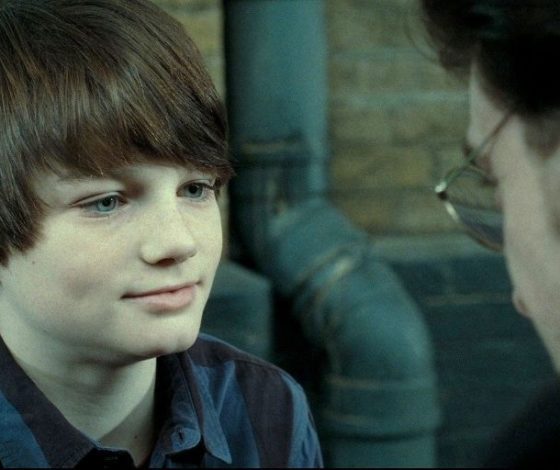 Вспомнить все: показываем, как сейчас выглядит сын Гарри Поттера