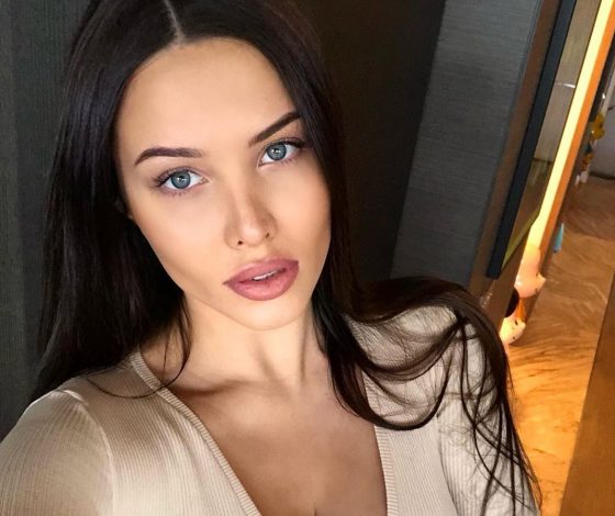 Анастасия Решетова, Тина Канделаки, Айза Анохина: собрали мнения наших звезд о коронавирусе