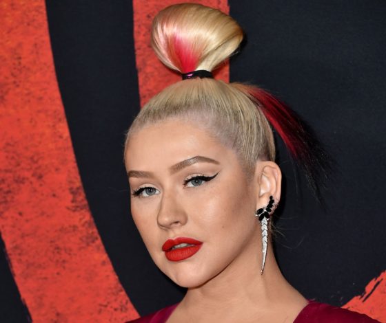 Кристина Агилера и Минг-На Вэнь на премьере фильма «Мулан»