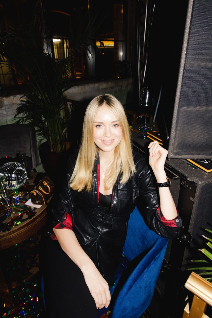 Ксения Сухинова