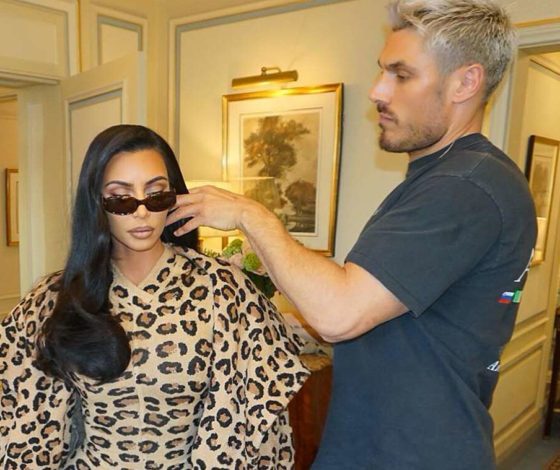 Разделите волосы на две части: стилист Ким Кардашьян дал совет, как круто выглядеть в FaceTime