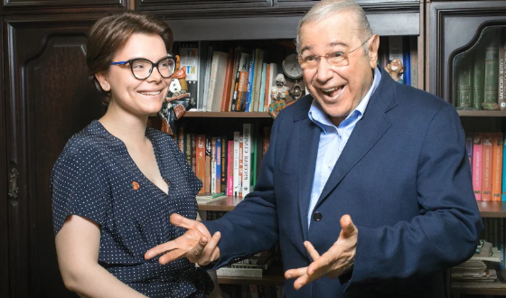 «А вот и он»: Евгений Петросян впервые показал сына от Татьяны Брухуновой