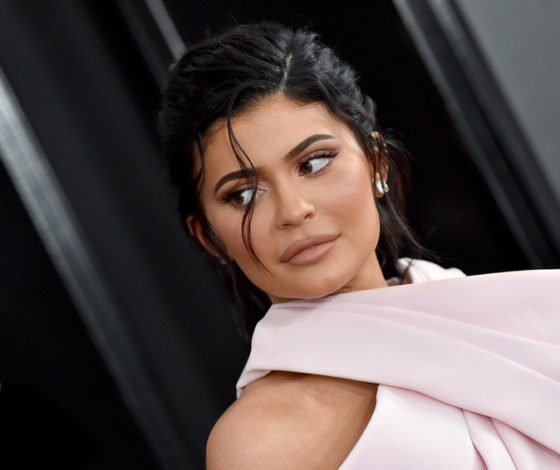 Рассказываем, кто обогнал Кайли Дженнер и поставил новый рекорд: топ самых популярных звездных женщин в Instagram