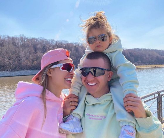 «Чувствуете нашу атмосферу?»: Ханна выложила семейное видео