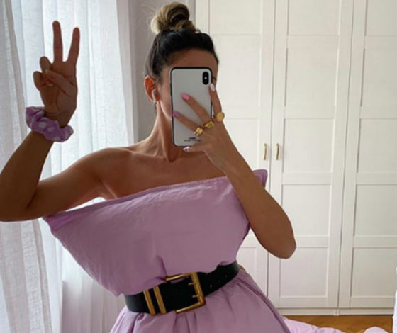 Платье из подушки: в Сети новый модный флешмоб