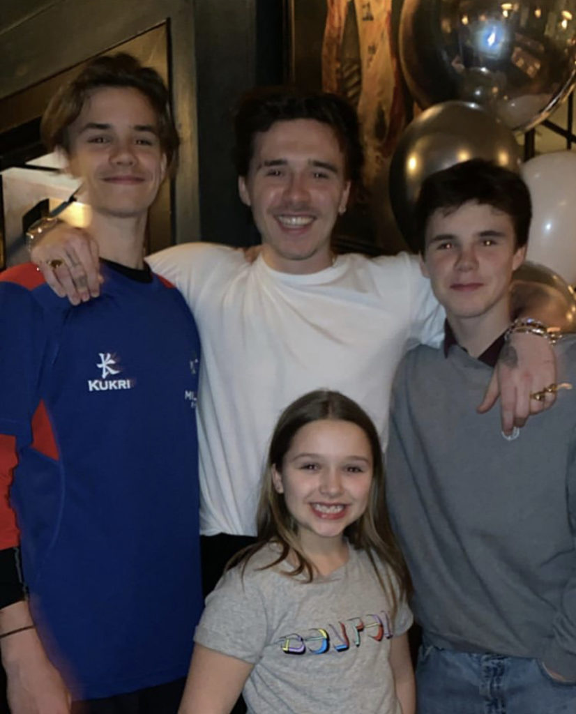 3CFAA9C9-C505-47FE-8DF1-0E13D56F1C4B