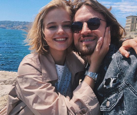 Теперь официально: Саша Бортич впервые стала мамой