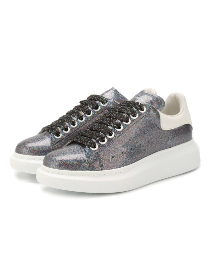 Alexander McQueen, 31650 Р. (tsum.ru)