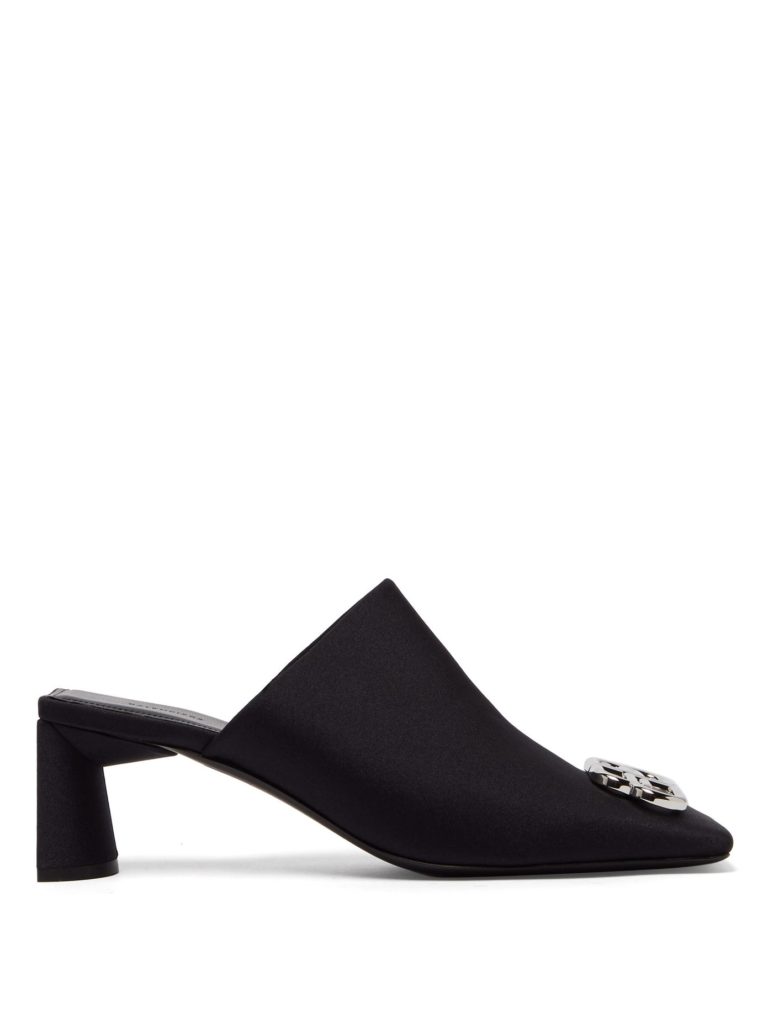 Balenciaga, 43900 Р. (matchesfashion.com)