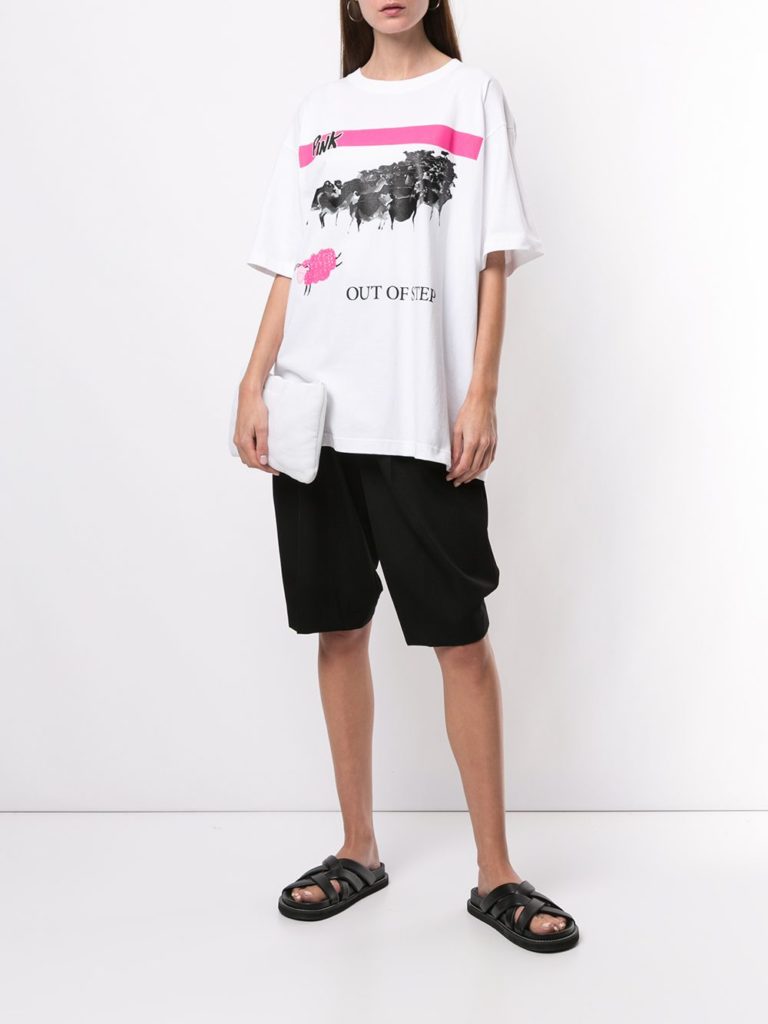 BB2151B1-CA92-4E25-B0EE-96FC0973BF1D