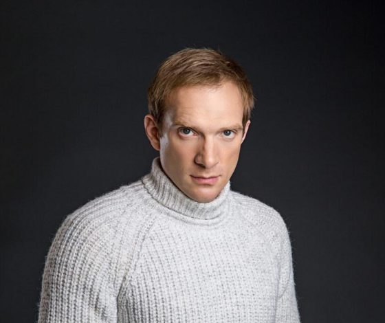 Прямой эфир PEOPLETALK: в гостях актёр Андрей Бурковский