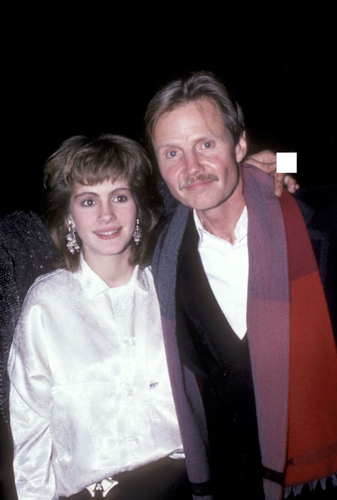 Джулия Робертс, 1985 («Поезд-беглец»)