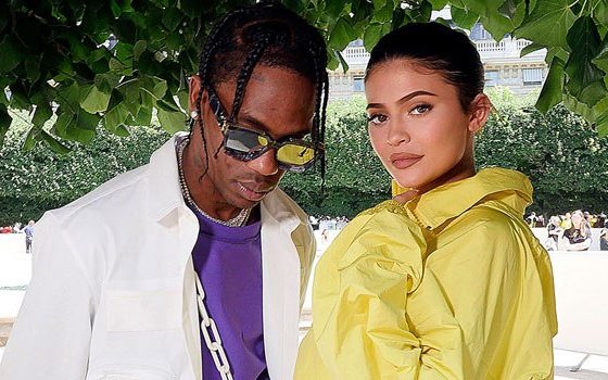 Кайли Дженнер и Трэвис Скотт вместе отпраздновали Пасху