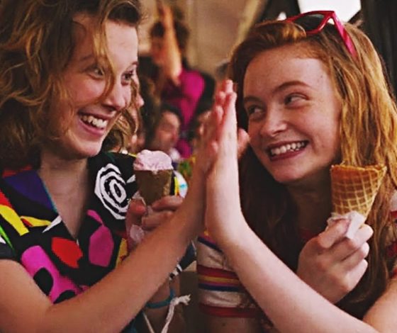 Семечки, чипсы и мороженое: какие продукты россияне покупают на карантине