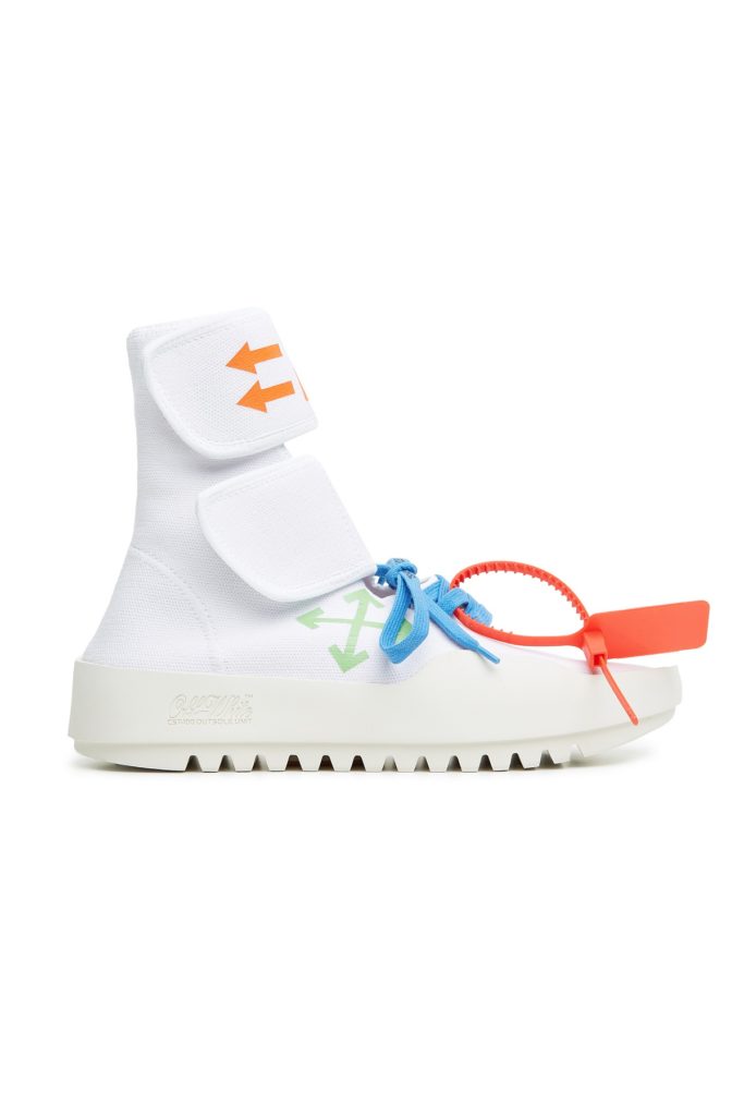 Off-White, 1000 P. (km20.ru)