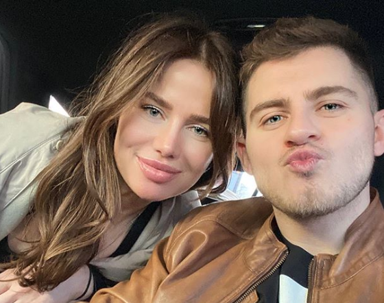 Он ушел на пятый день новых отношений: беременная девушка нового возлюбленного Алексы рассказала о расставании