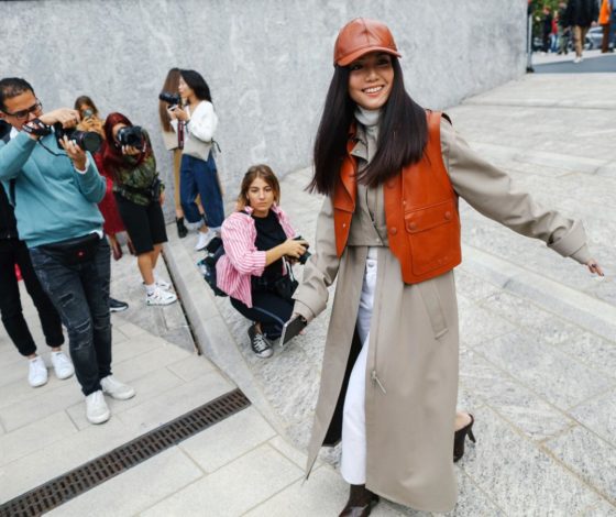 На примере звезд стритстайла: как носить мюли