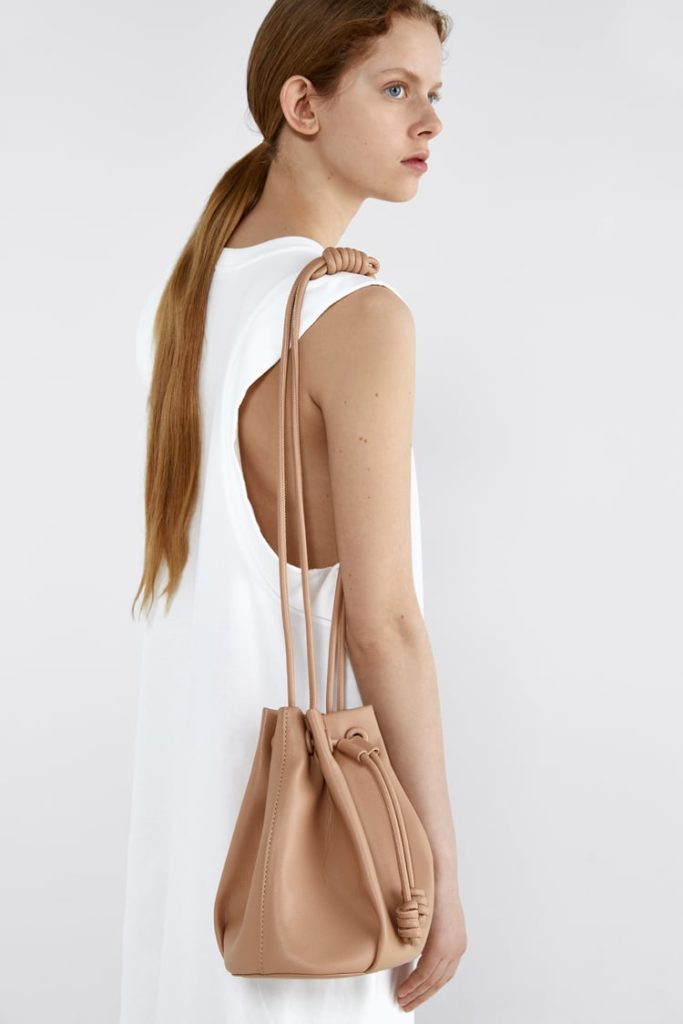 Zara, 1999 Р. (zara.com)