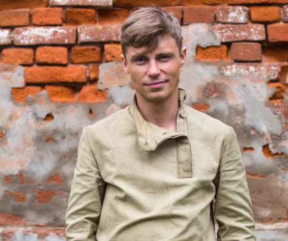 «Это его выбор, ему с этим жить»: экс-возлюбленная Александра Головина о дочери, которую звезда «Кадетства» не хотел признавать