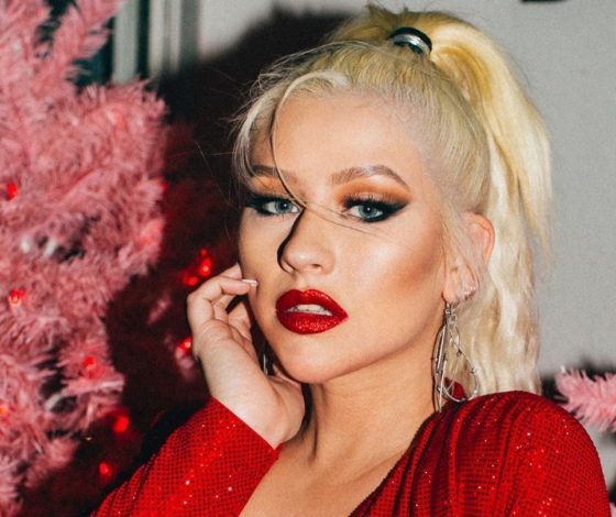 Видео дня: Кристина Агилера поет Feeling Good