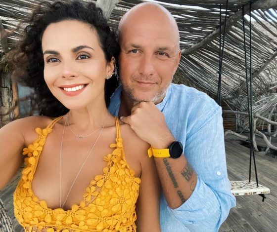 В годовщину свадьбы Потапа и Насти Каменских: звездные пары, которые познакомились на работе