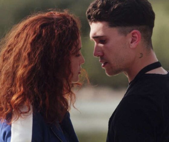 Чтобы не пришлось перематывать: топ откровенных сцен из сериала «Элита»